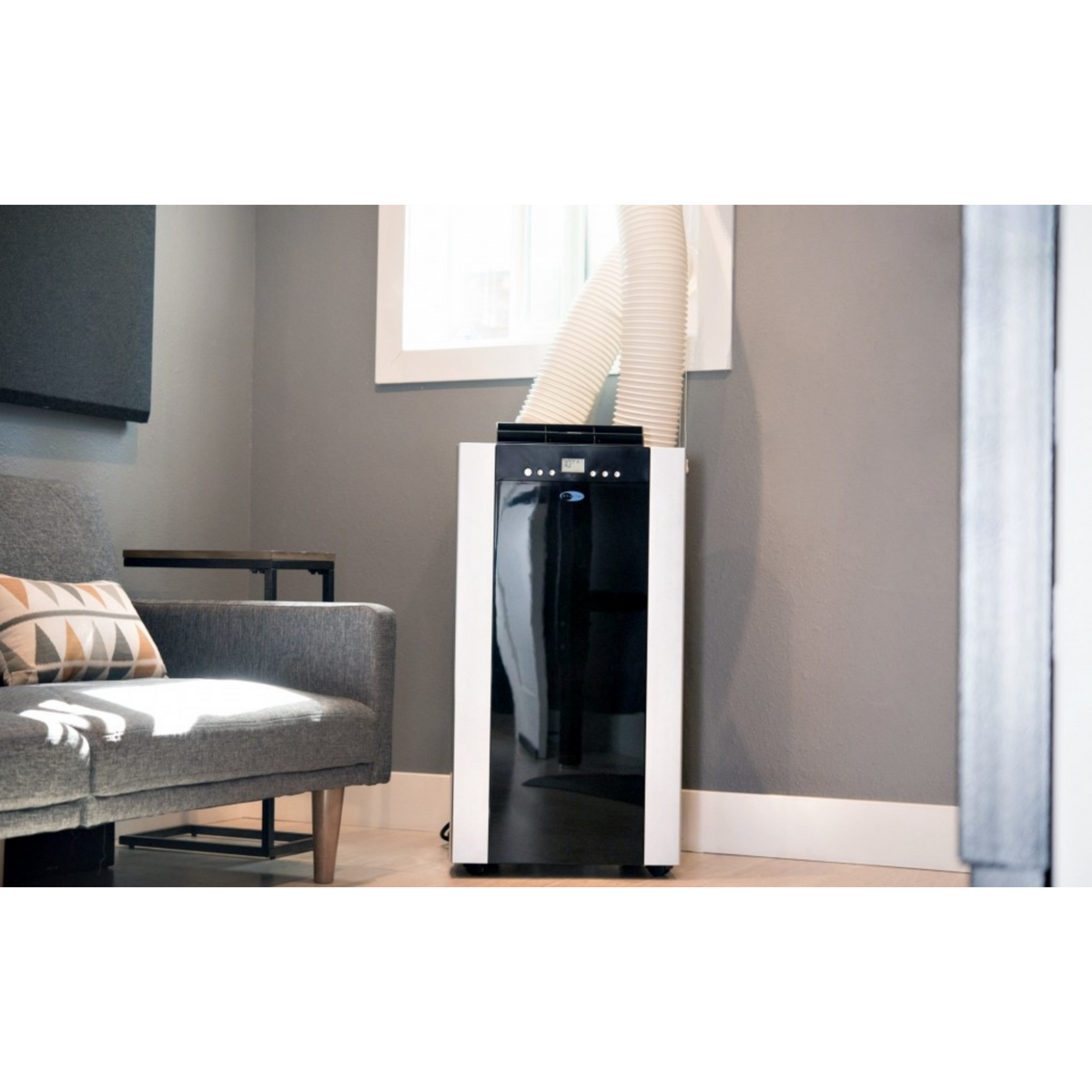 Whynter ECO-FRIENDLY 14000 BTU Dual Hose Portable Air Conditioner