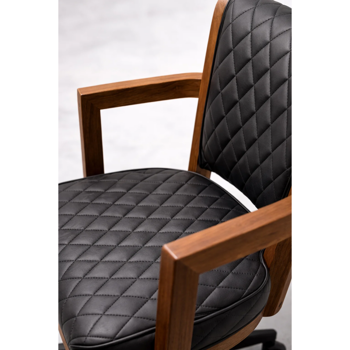 RAM Game Room Prohibition Poker and Dining Chair
